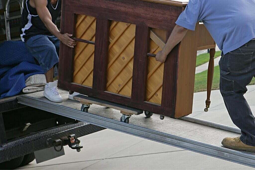 flytta piano pris, vad påverkar priset  