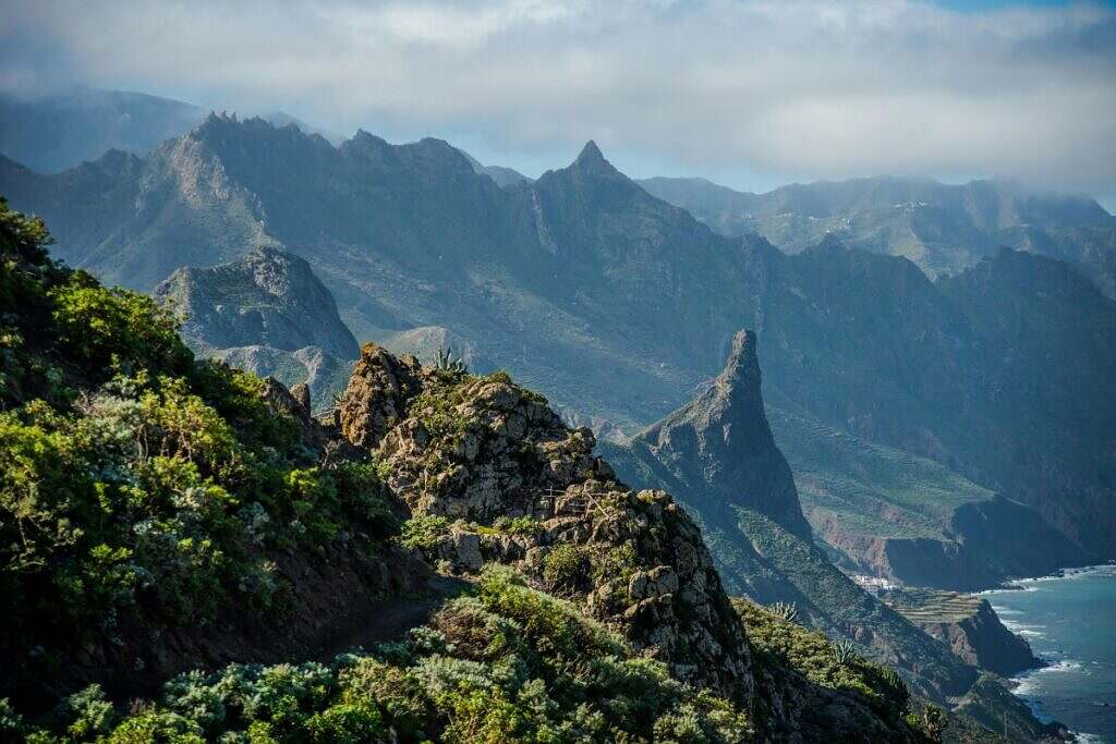 Klippor på Teneriffa, i Spanien.
